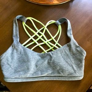 Lululemon 🍋 sports bra with padding